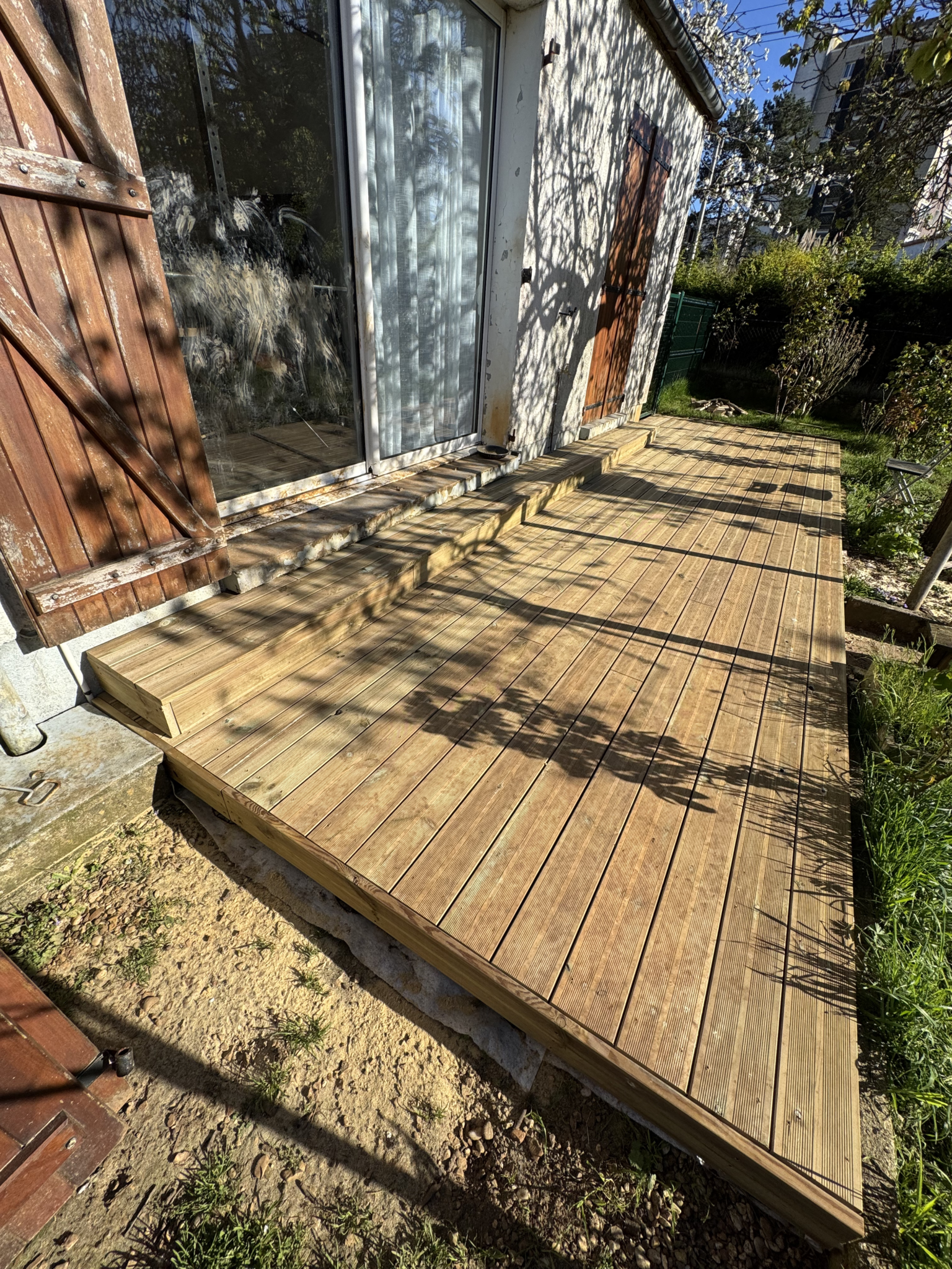 Terrasse en bois sur mesure en Vienne 86